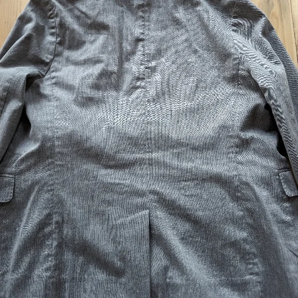 Used like new J.Crew Crew Cuts Ludlow Light Grey Cotton Suit (size 12).